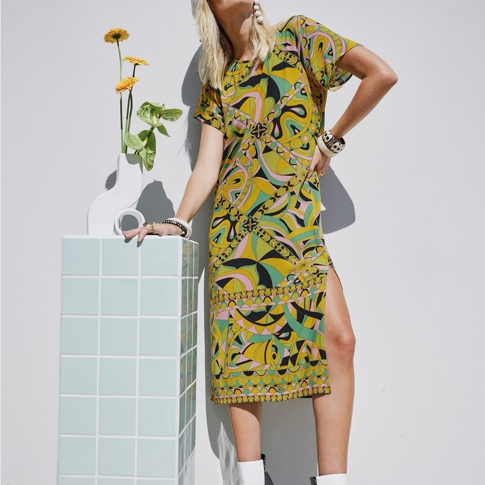 Nine Lives Bazaar Hypnotise dress in Tiki print